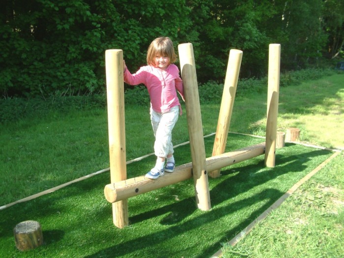 Inclined Twine-School-Nomow-02