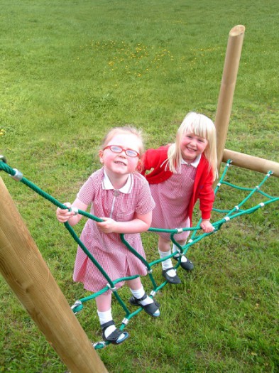 Mini Web Cu-School-Grass-01