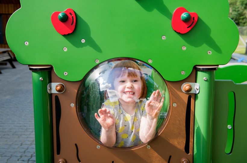1200px_COLOURBOX39826701
